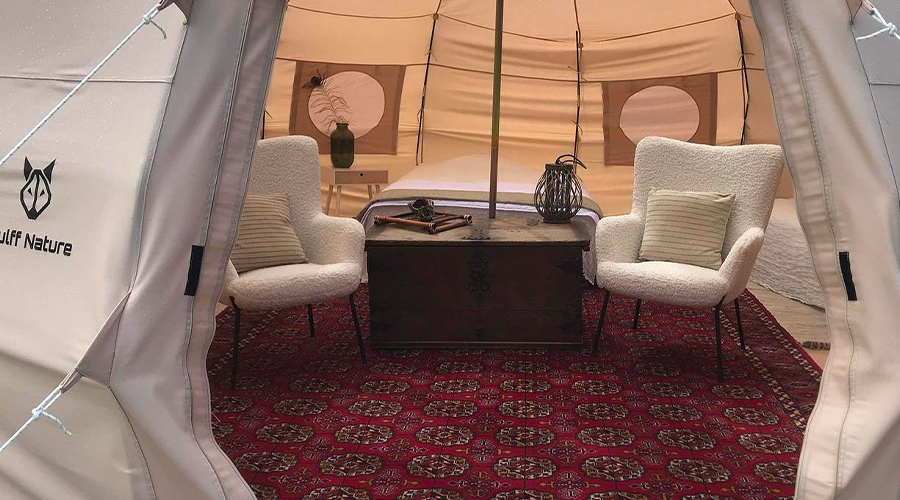 Møbler i et Wulff Nature telt