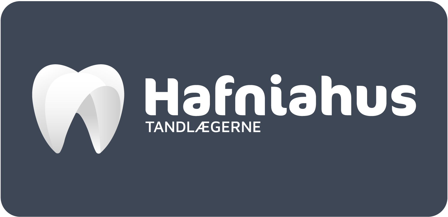 Tandlaegerne-hafniahus-logo-i-hvid-paa-moerk-baggrund